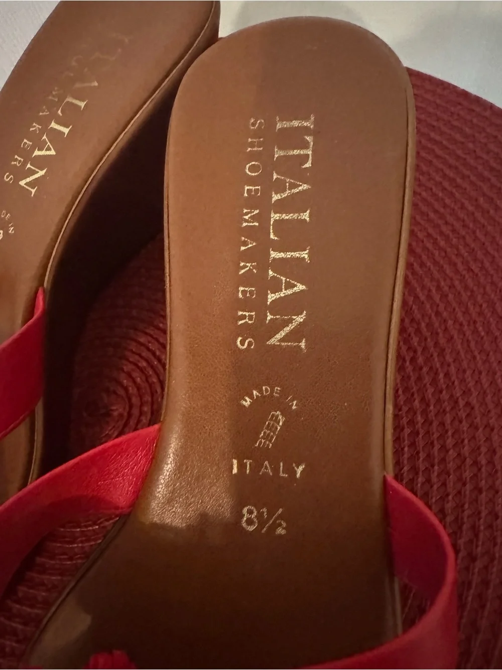 Italian Shoemakers Red Floral Wedge Sandals - Picture 4 of 4